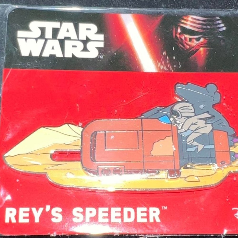 Star Wars Pin - Rey's Speeder - NWT
